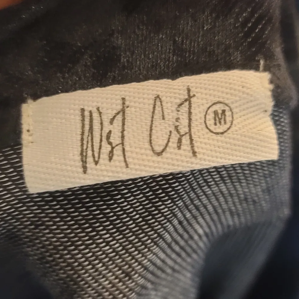 Wst Cst Gray Black Longsleeve Cropped Graphic AC/DC Sweatshirt M Size M - Image 2