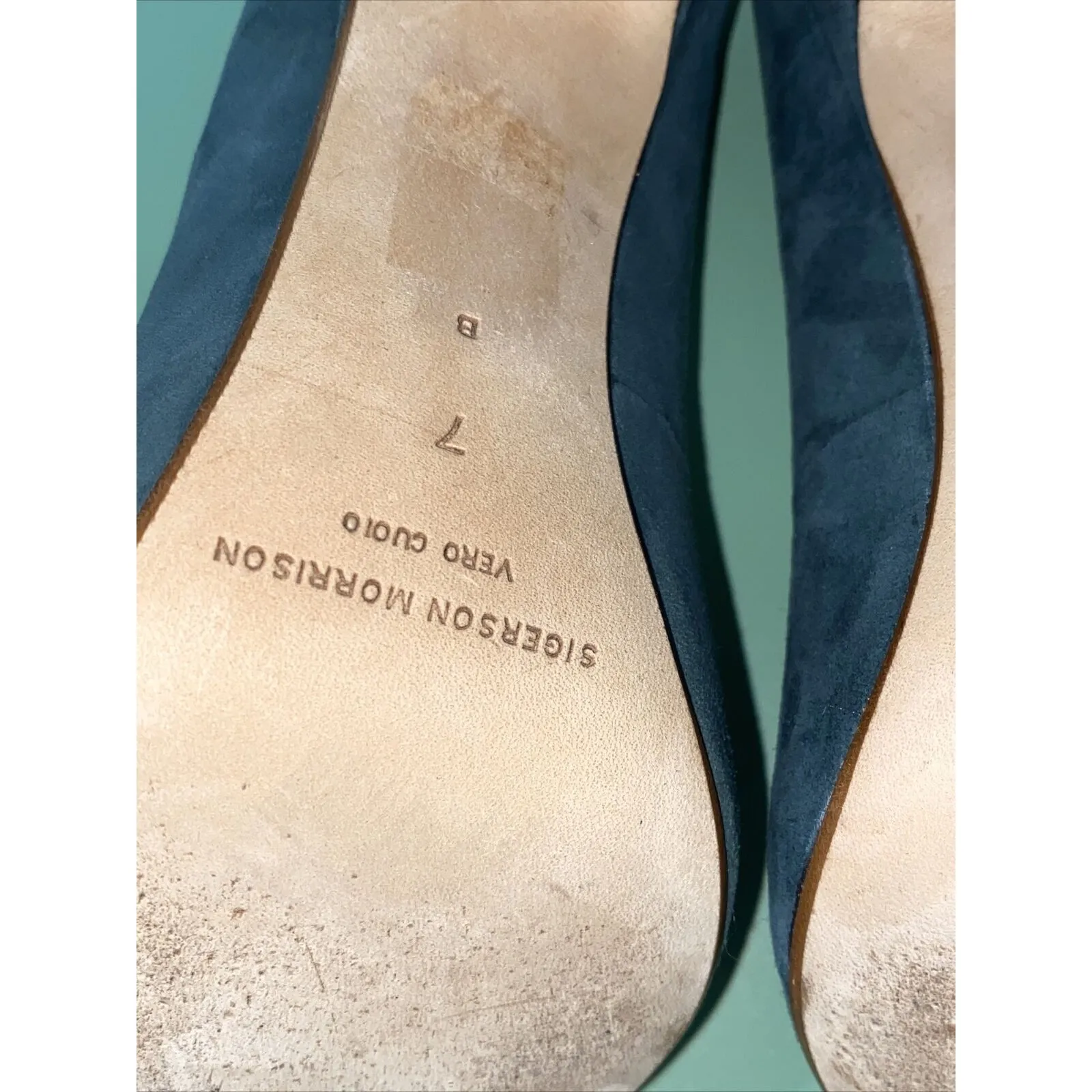 $495 SIGERSON MORRISON Womens Sz 7B green suede silver cap toe pumps shoes - Image 8