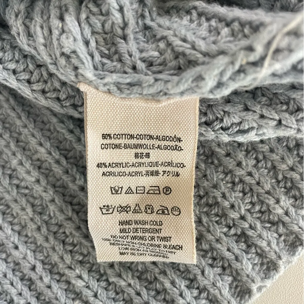 Free People Women's Light Blue Sweater - Image 5