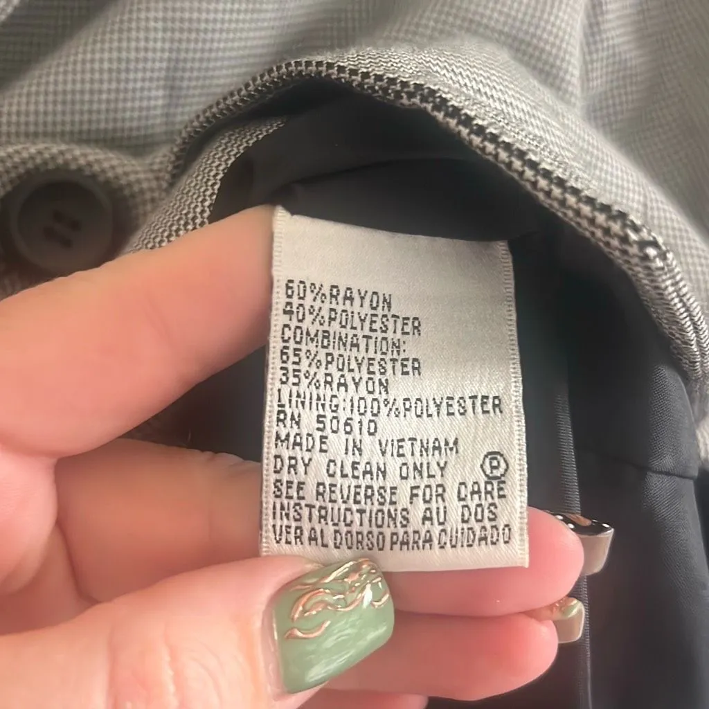 ✨Collections for Le Suit Short Sleeve Grey Button Down Sz 12 Blazer✨ - Image 6