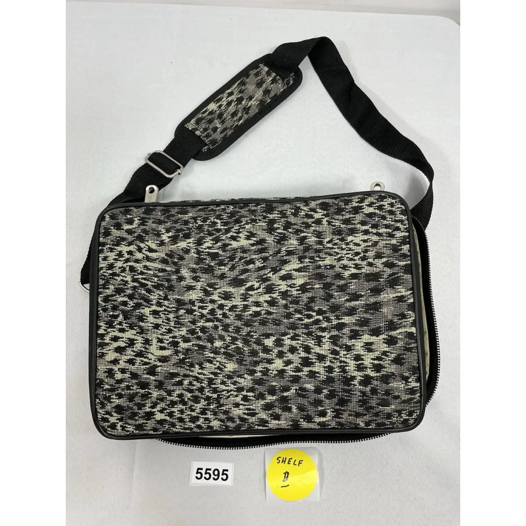 Athalon Travel Cosmetic Bag Black White Animal Print 7x8.5x13 NWOT - Image 2