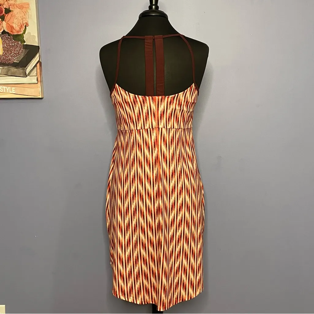 The North Face Exposure FlashDry Dress Size Large - Image 6