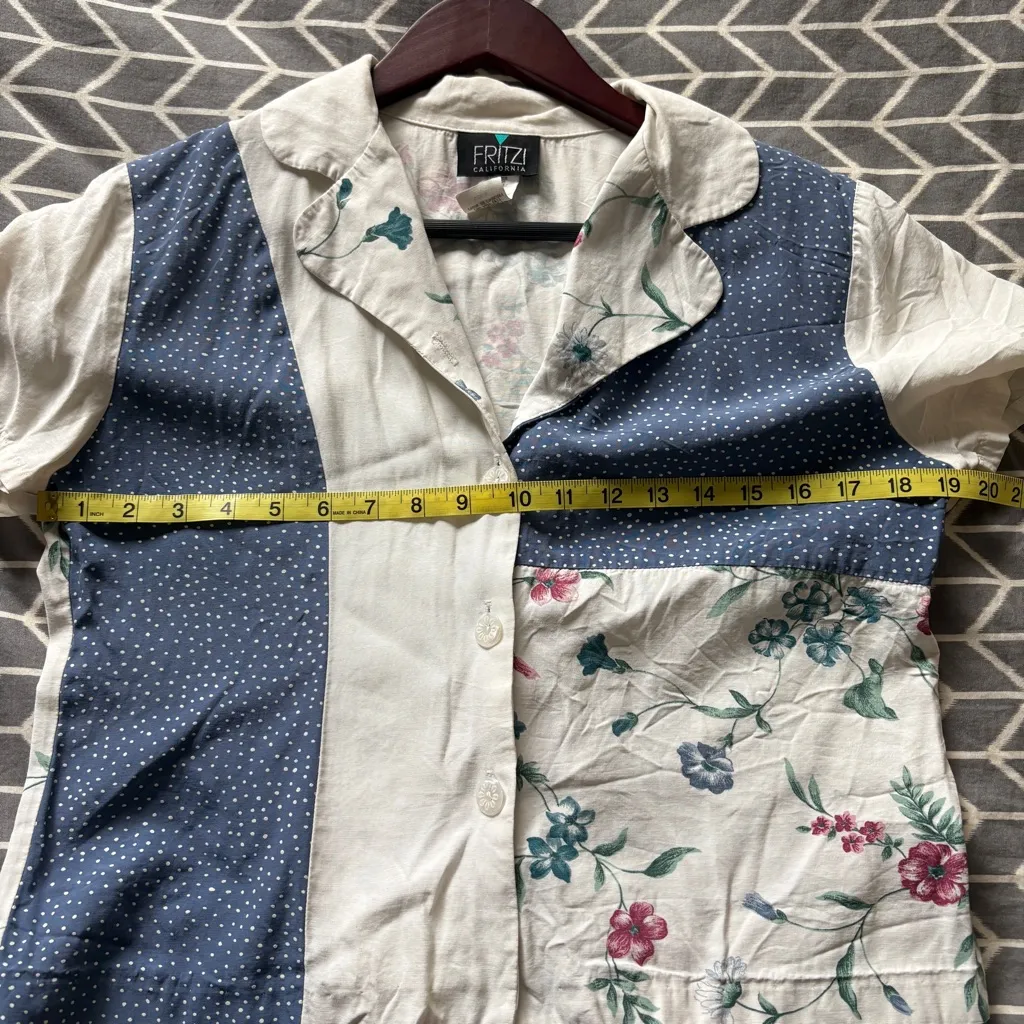 Kenar Vintage Floral Button-Down Cropped Blouse Size Medium - Image 10