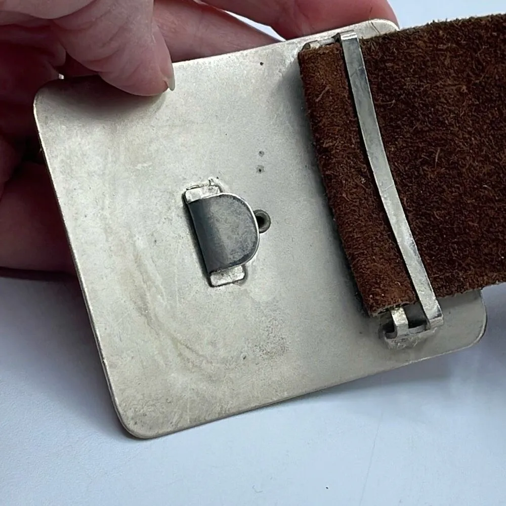 Vintage boho silver buckle wide 2” brown suede belt. Silver - Image 4