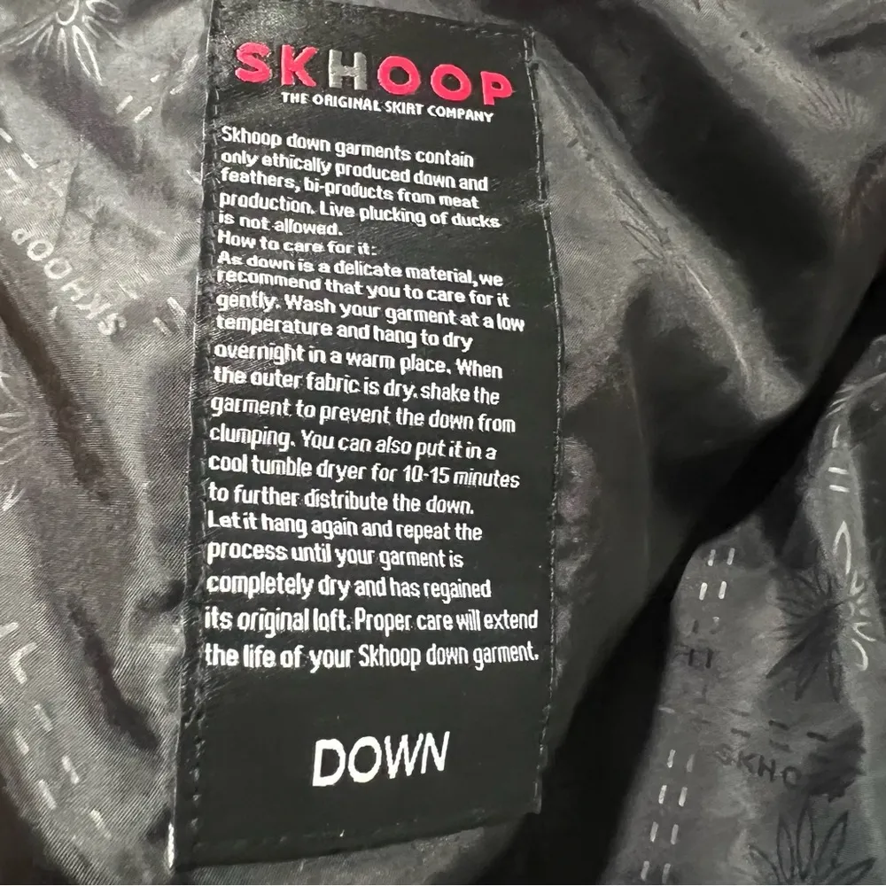 Skhoop Down Zip front outdoor winter fall mini skirt red size XL Sweden - Image 7