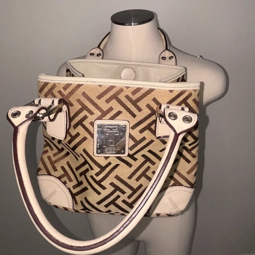 Vintage Tignanello Canvas/Leather Cute Handbag - Image 2