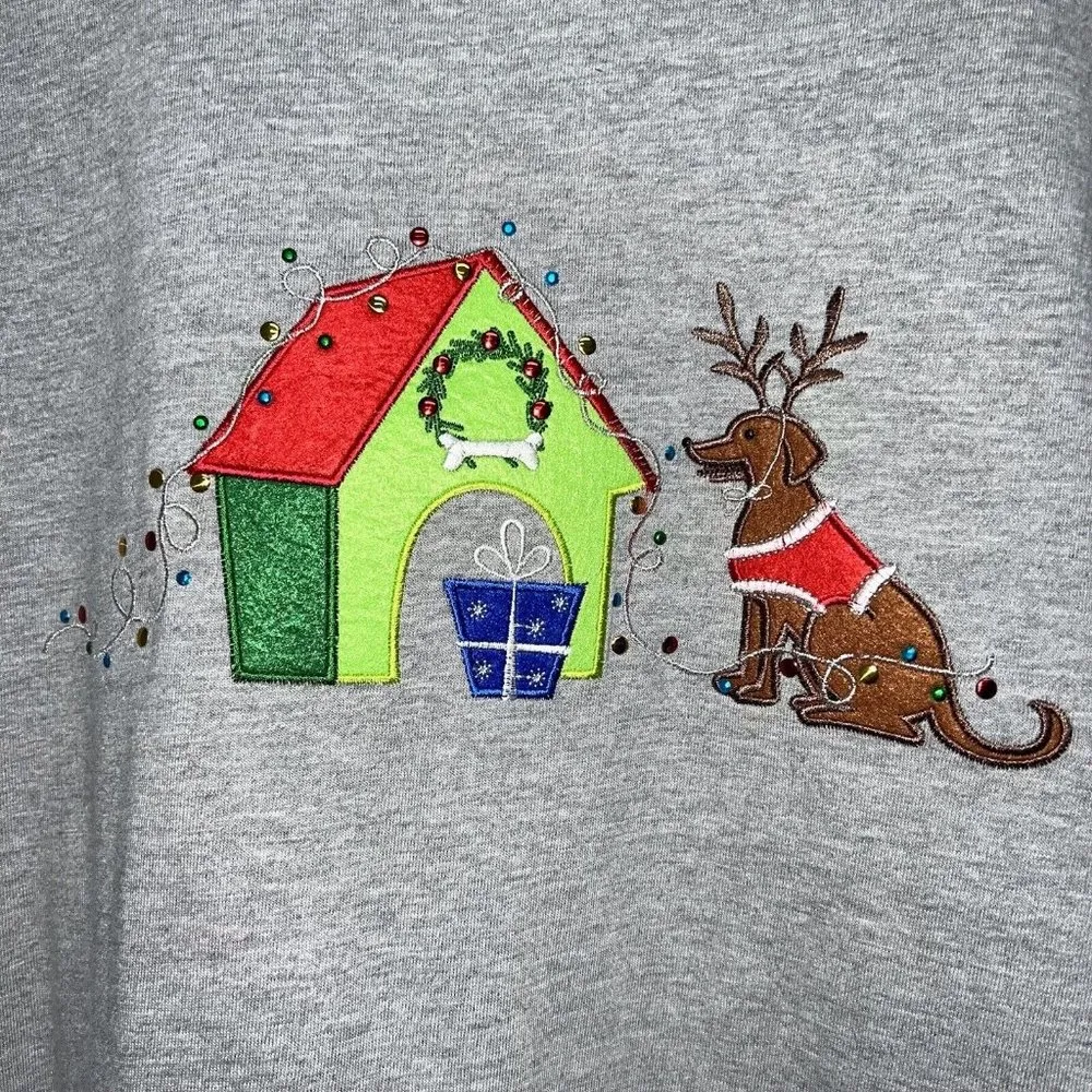Kim Rogers Womens Reindeer Dog Christmas T-shirt Size L Gray Appliqued Studs New - Image 2