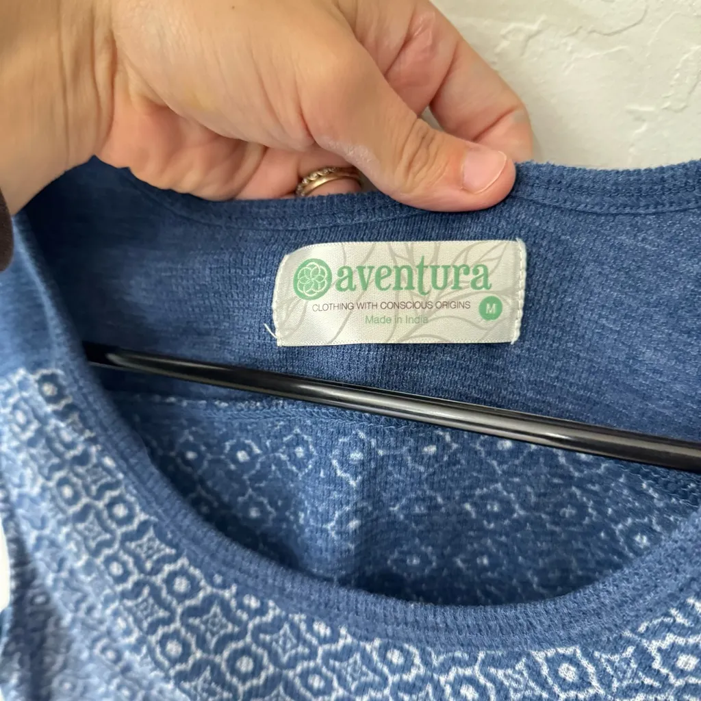 Aventura Blue Multi Pattern M Tank Top Side Slits Size M - Image 4