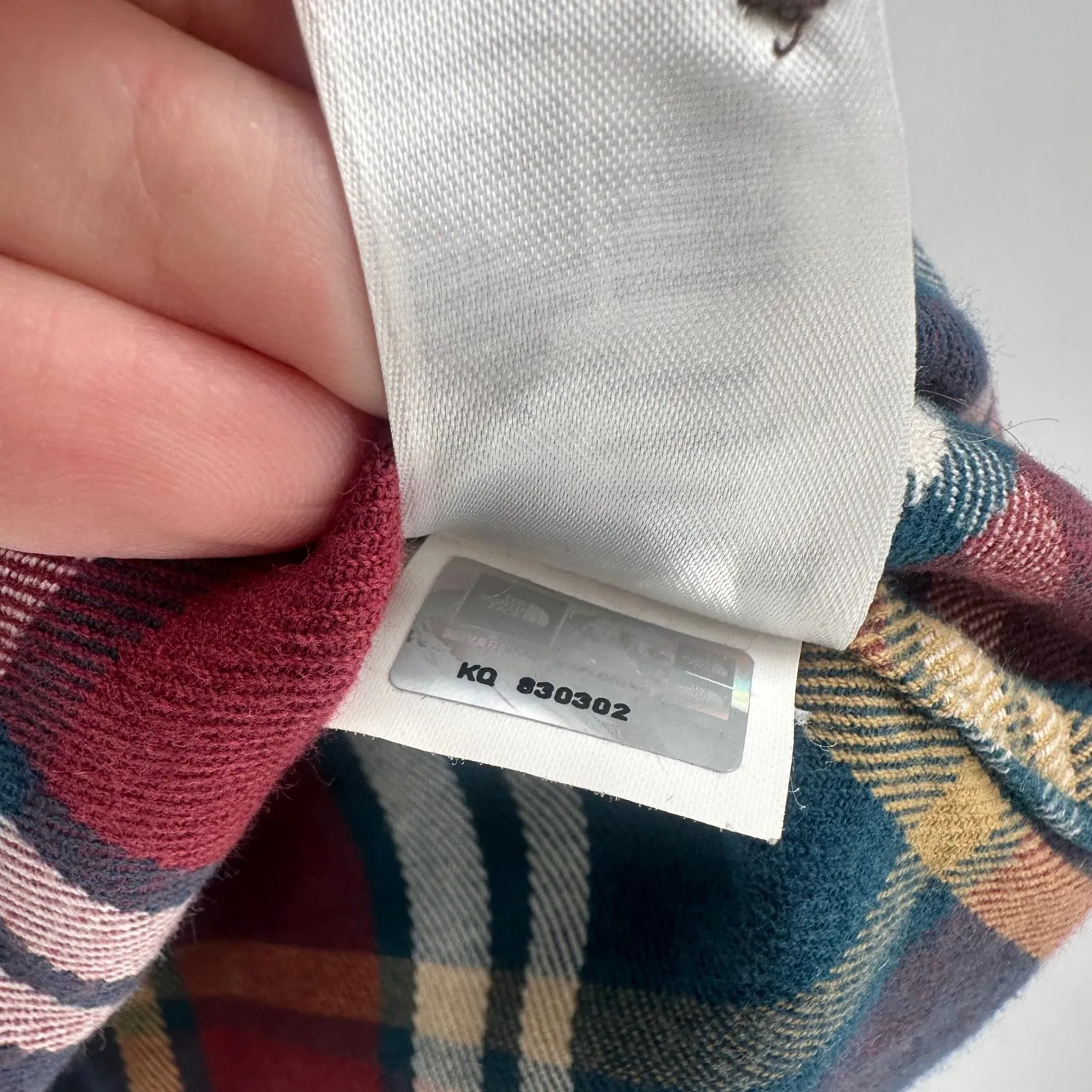 The North Face Womens Plaid Flannel Shirt Long Sleeve Button Up Cotton Size M - Image 5