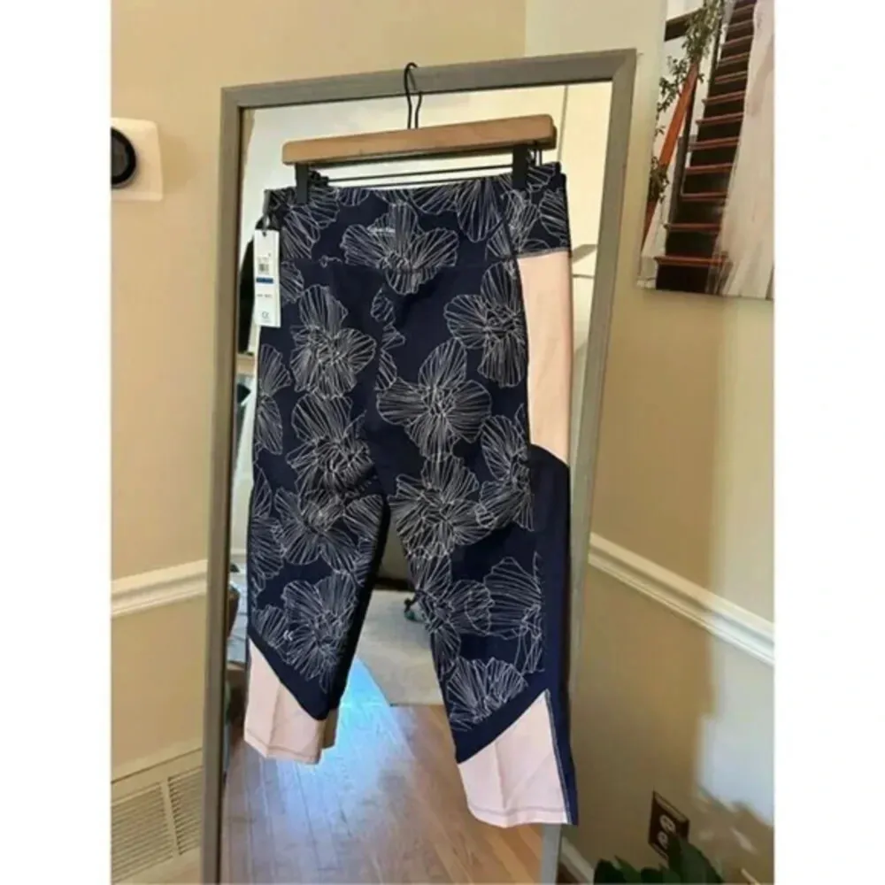 Calvin Klein High Waist Slimming Compression NWT Pants Size‎ XL - Image 4