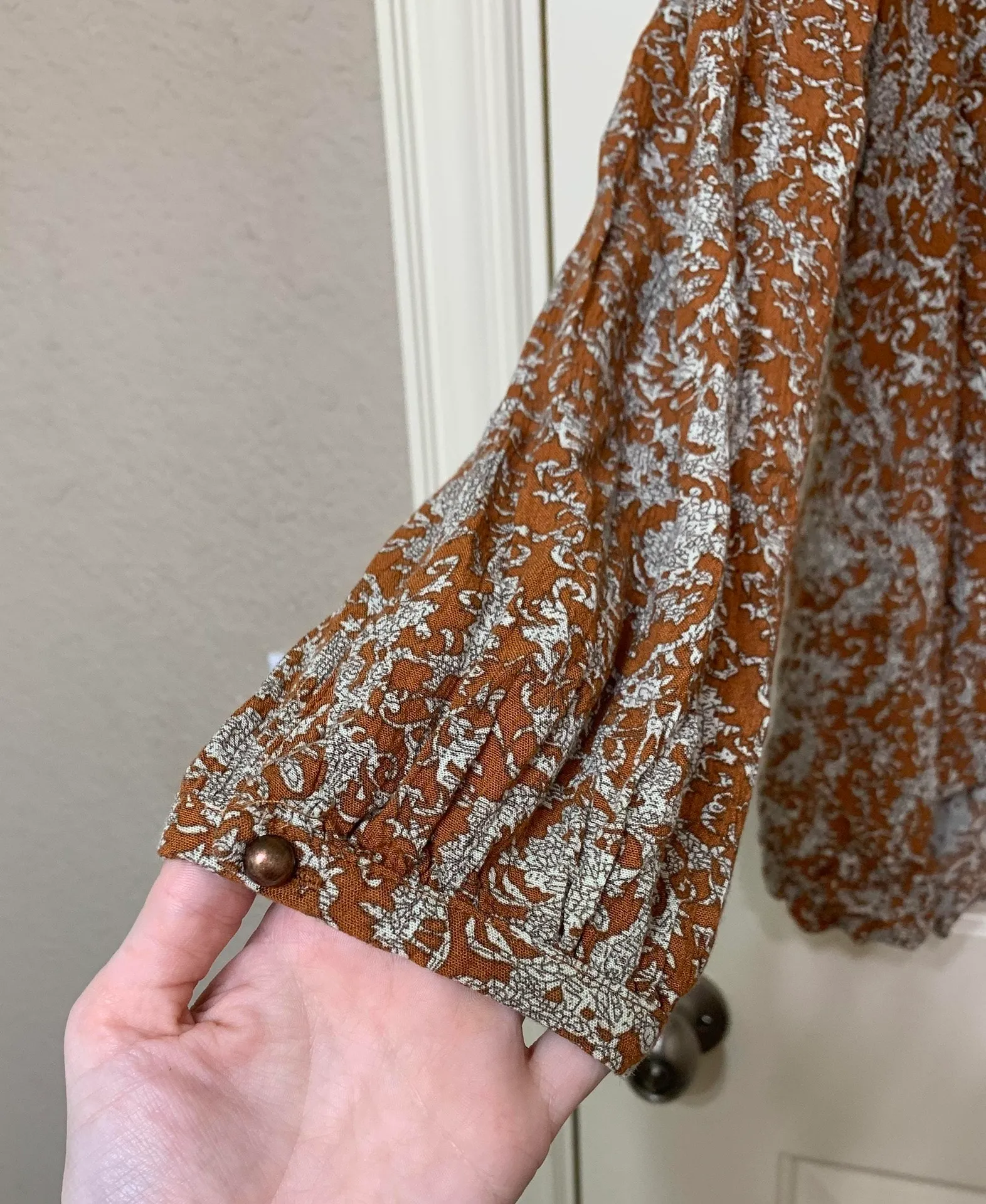 Gilded Intent Floral Blouse - Image 2