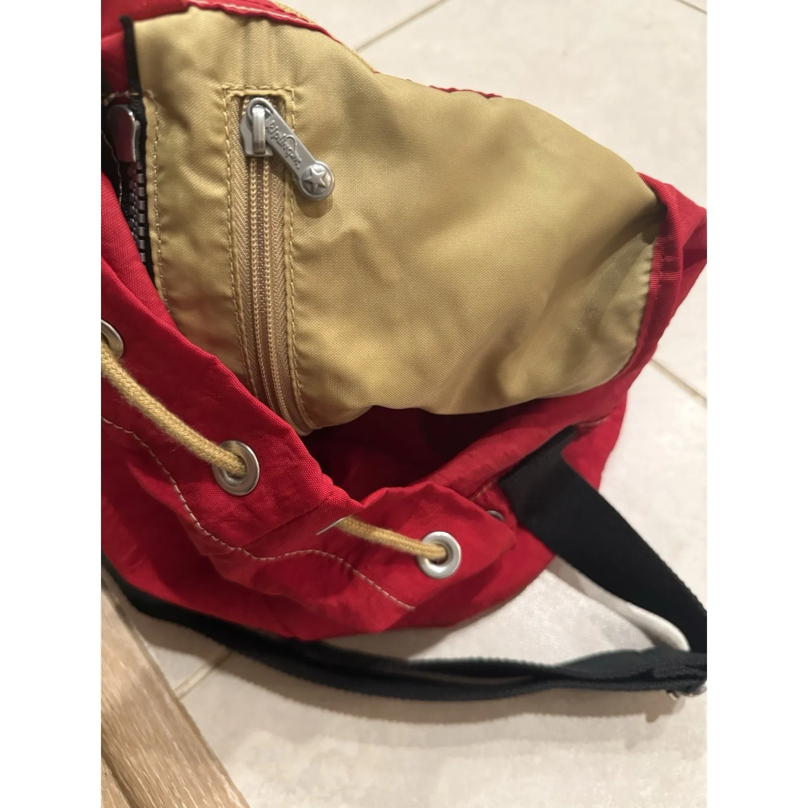 Kipling Vintage  Drawstring Bag RARE Red - Image 4