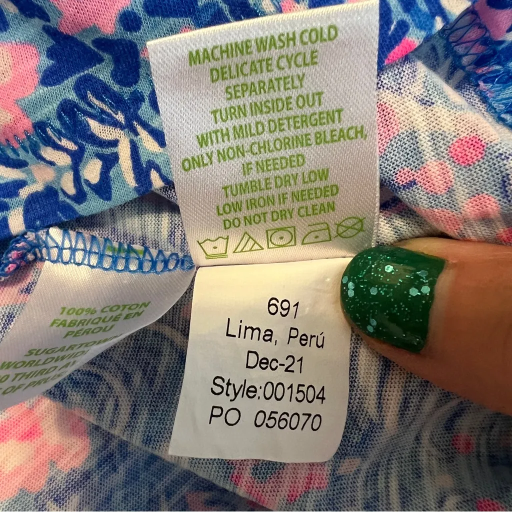 Lilly Pulitzer Etta V-neck Blue Peri Takin it Easy top size XS - Image 10