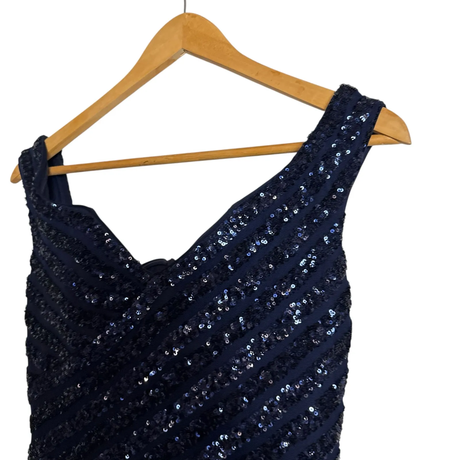 La Femme Navy Blue Sequin Stripe Off Shoulder V Front Slit Evening Gown Size 4 - Image 6