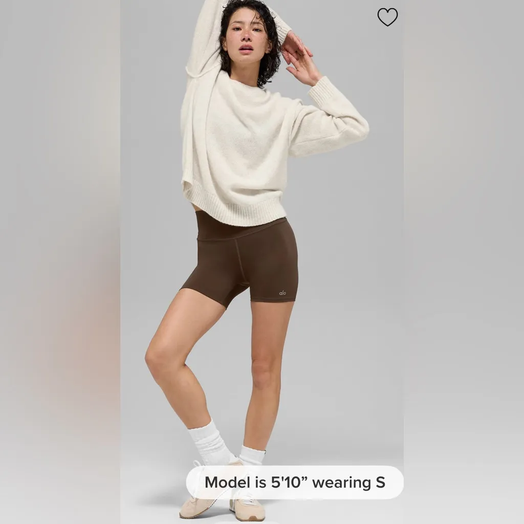 ALO Yoga NWT Unisex Wool Cashmere New Class Crewneck Sweater Bone Heather Size L - Image 5