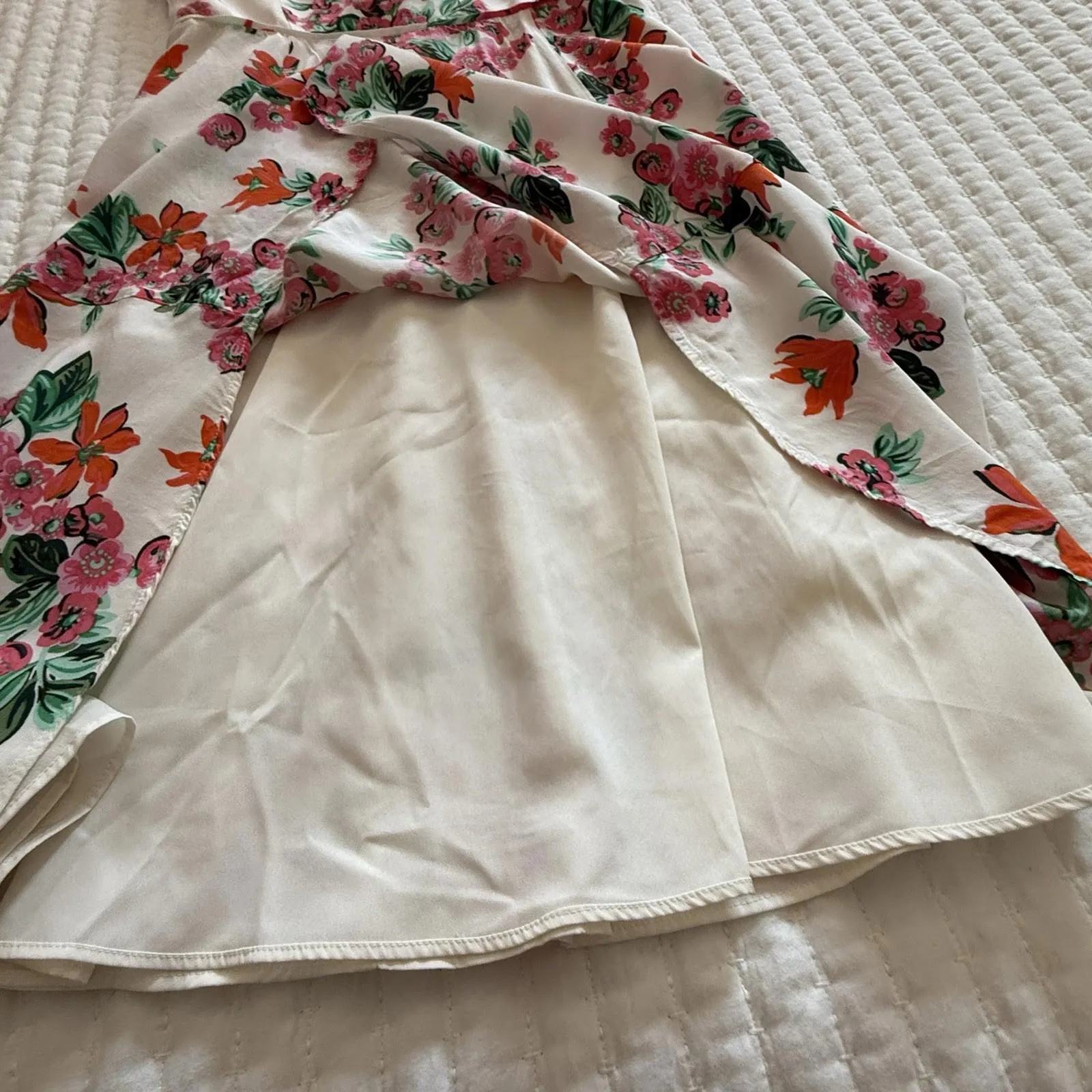 Ann Taylor White Floral Halter Top Bow Back Dress Sz 0 - Image 9