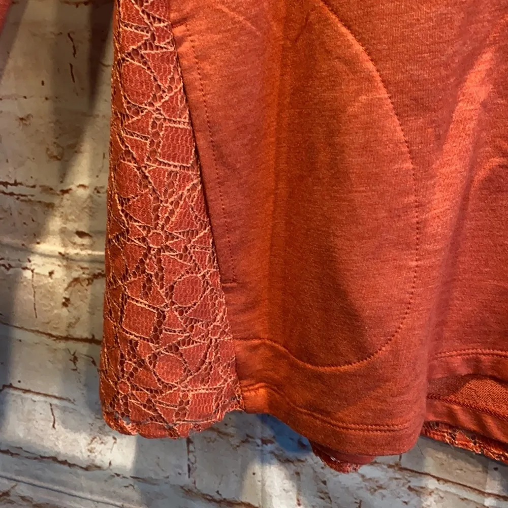 LOGO Lounge by Lori Goldstein Zip front cardigan lace back Medium coral full zip - Image 4