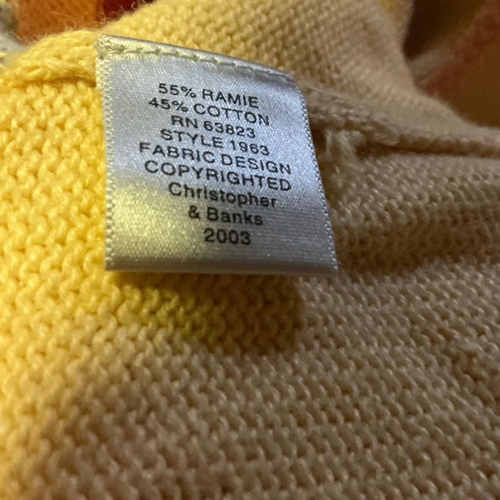 Vtg Y2K Easter Bunny Cardigan Yellow Size L - Image 3