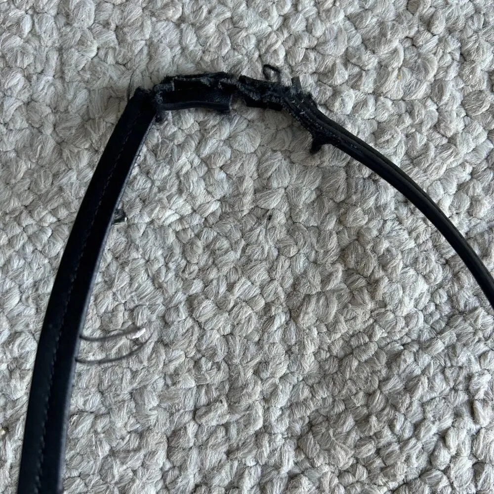 Kate Spade Shore Street Margereta Tote Black and White **Damaged Strap** Zip top - Image 7
