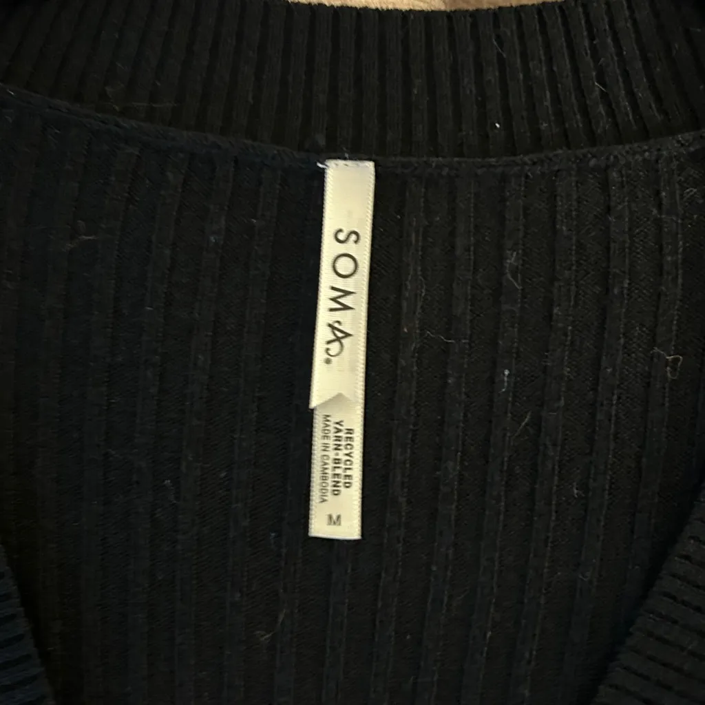Soma Size M Black Cropped V Neckline Cardigan - Image 5