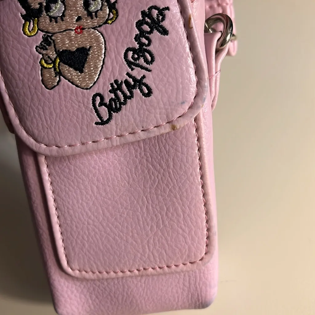 Vintage Betty Boop phone crossbody - Image 5