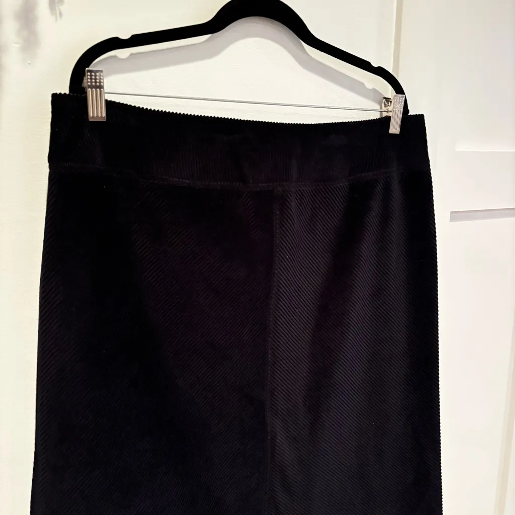 Jones New York 100% Cotton Women's Black Corduroy Straight Skirt Size 16 USA - Image 3