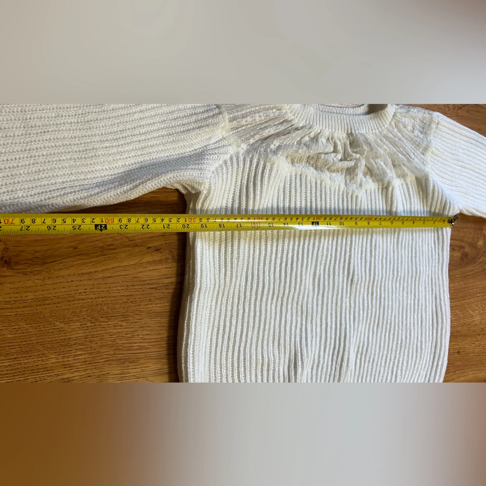 Zara Elegant Cream Women's Sweater - Image 7