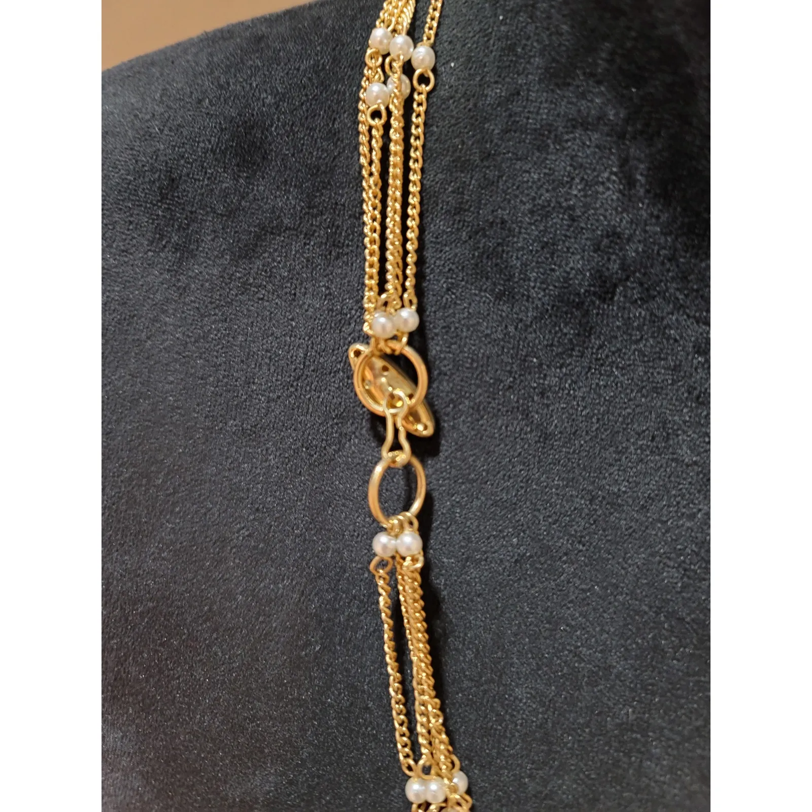 Women's Layered Gold Chain Pearl Necklace With Toggle Clasp Elegant Jewelry - Image 6