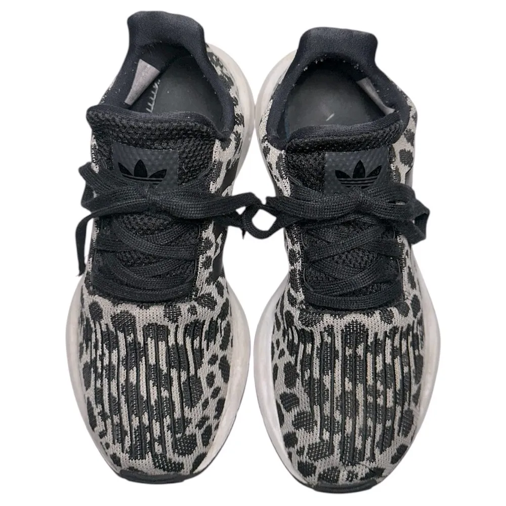 Adidas Women’s Size 7 Leopard Animal Print Swift Running Shoes Sneakers - Image 3