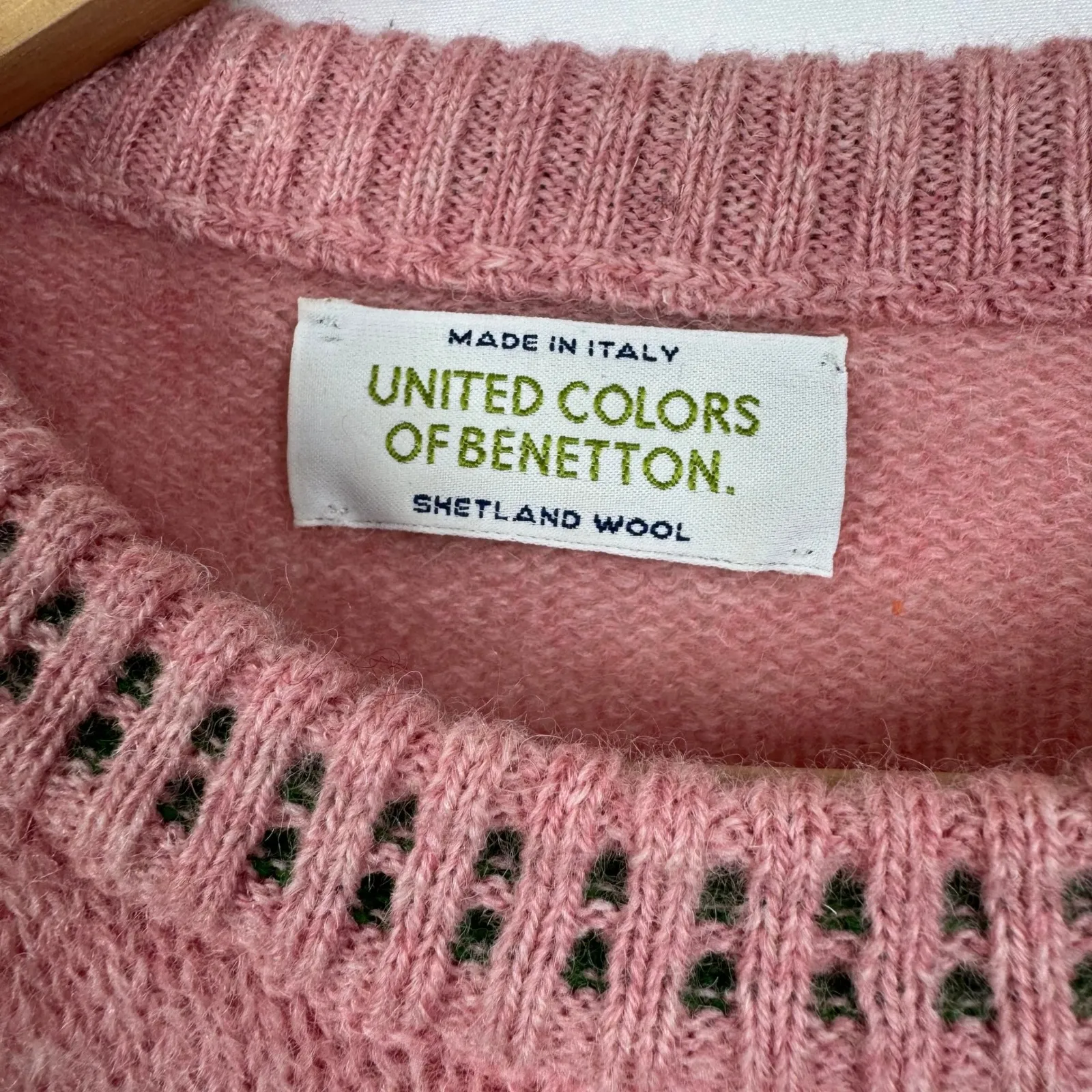 United Colors of Benetton Pink Shetland Wool Novelty Fair Isle Sweater Size M - Image 10