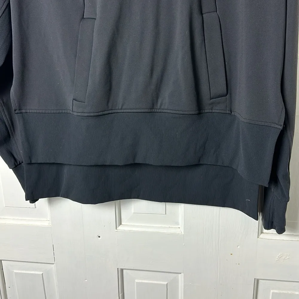 Athleta Women’s Venice Hoodie Black Size Medium - Image 3