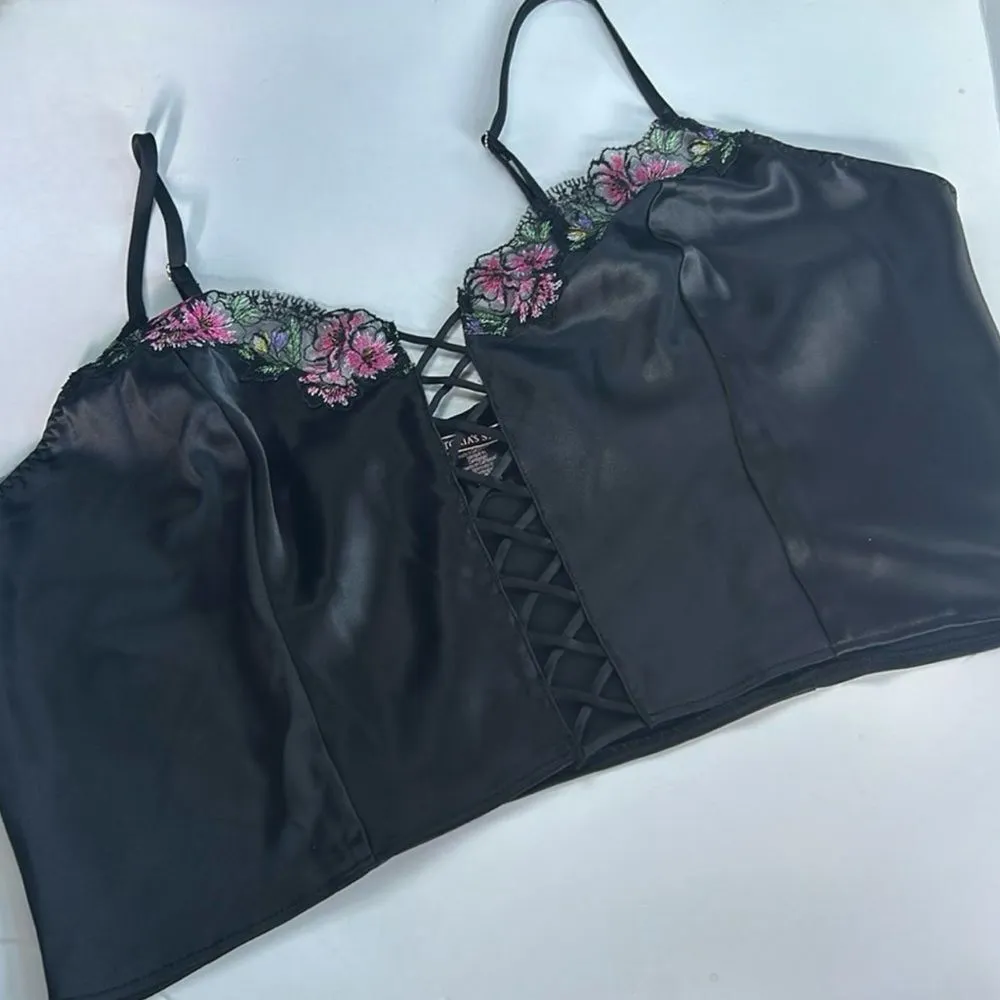 Victoria’s Secret Black Lace-Up Satin Cami with Floral Lace Embroidery Size XL - Image 5