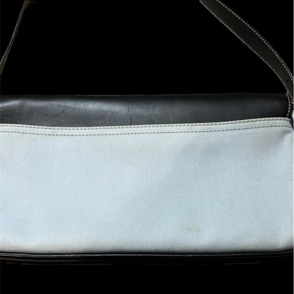 Coach Hamptons Flap.Blue on Blue. Leather and Canvas. Snap Closure. COA - Image 7