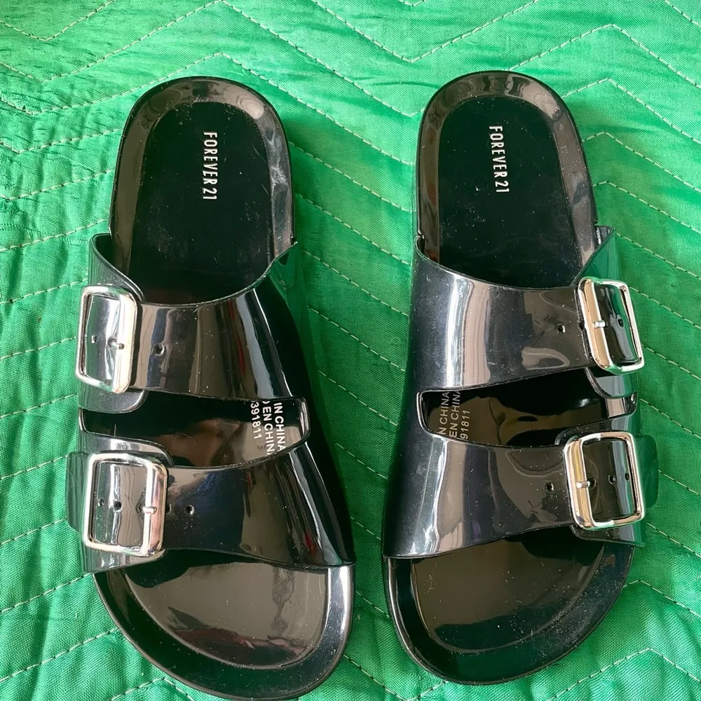 Forever 21 black plastic buckle slide sandals - Image 2