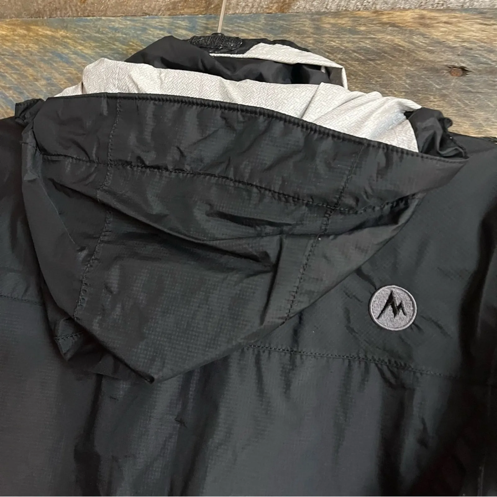 Marmot‎ Black Windbreaker Jacket Size Medium - Image 10