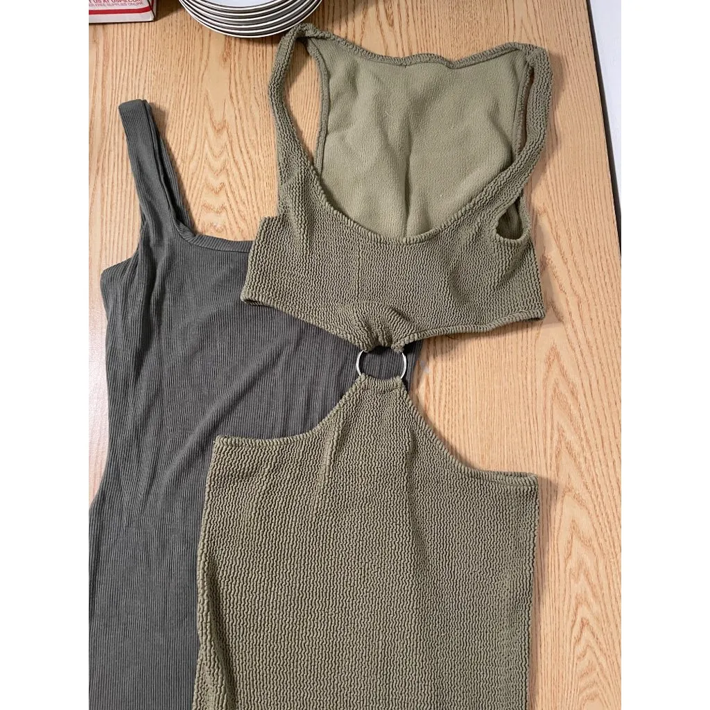 Bundle of 2 Womens Dresses Popular 21 Ribbed Size Small/medium - Image 2