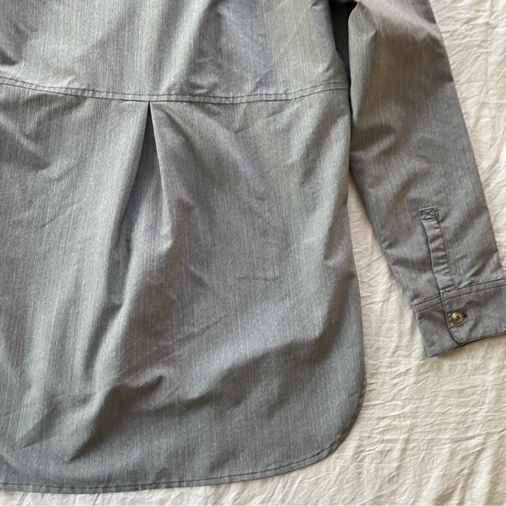 North Face Womens Gray Button-Up Shirt - Image 6