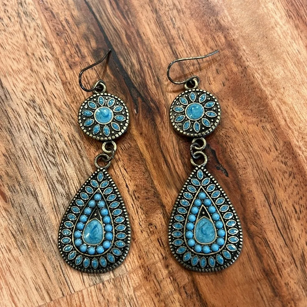 Boho Western Chic Dangle Drop Earrings - Image 3