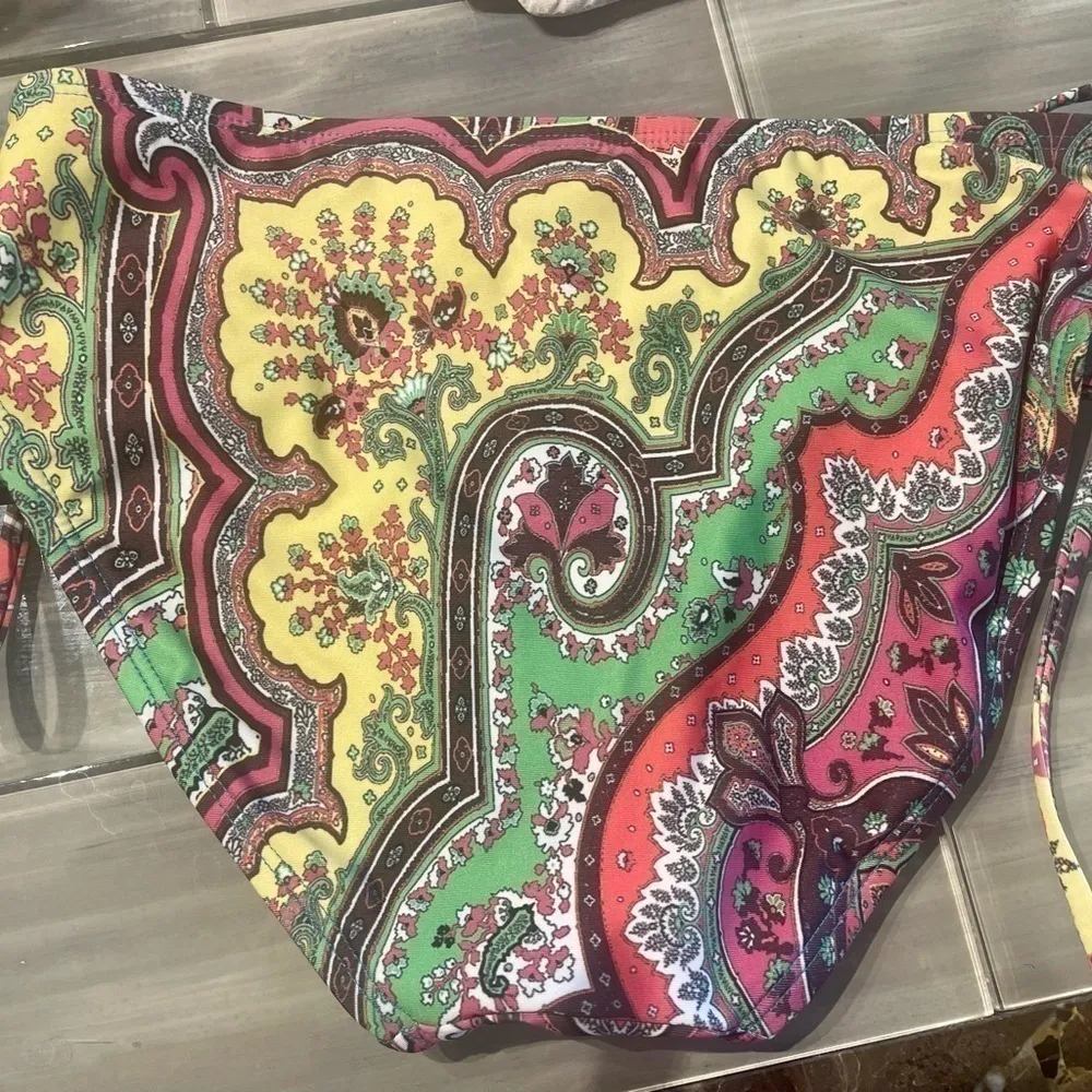 Lucky Brand NWOT  🌴  Multi Paisley Bikini Bottoms - Image 2