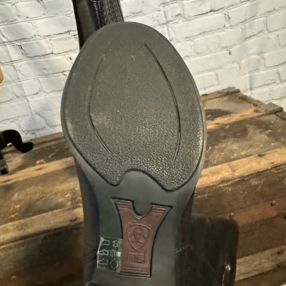 Ariat Heritage Plymouth riding boots size 6B - Image 9