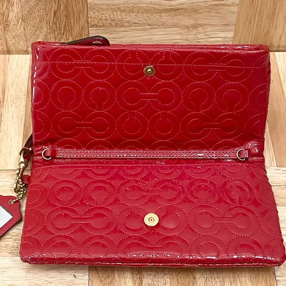 COACH 42965 Gramercy Red Embossed Patent Leather Wristlet Clutch Bag - Image 7