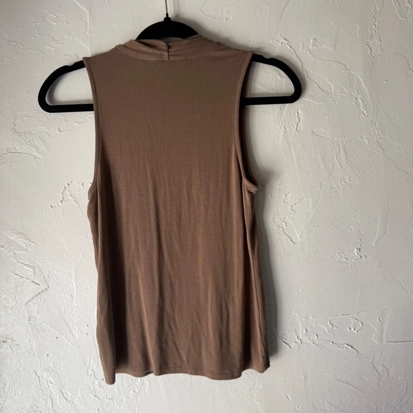 Soft Surroundings Sleeveless V Neck Drapey Tank Top PXS Brown Layering Preppy - Image 6