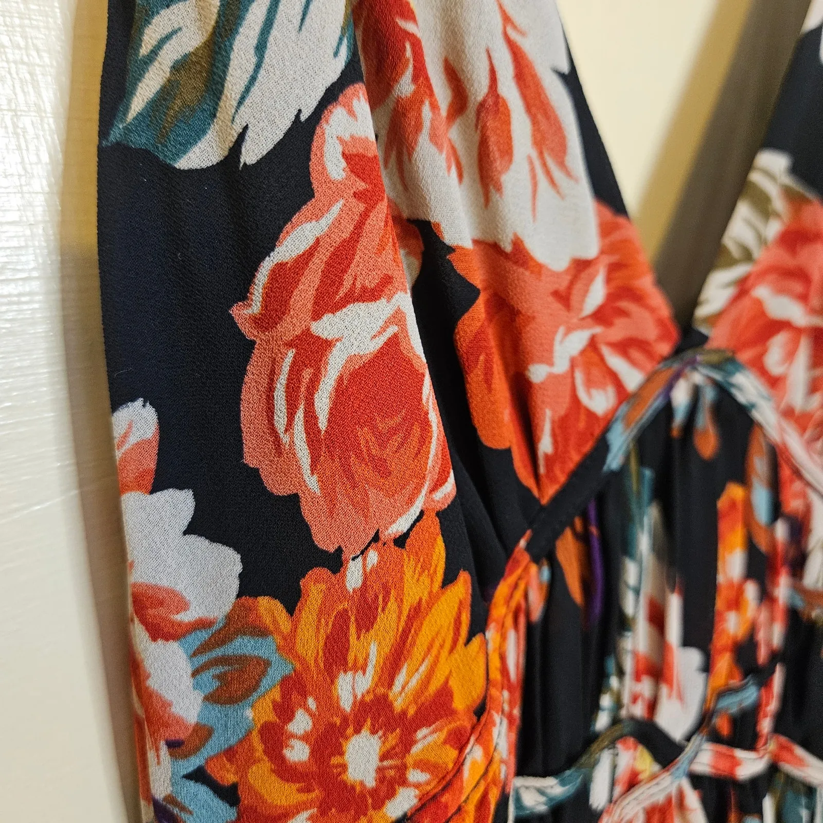 ASTR The Label Size Extra Small Long Dress Floral Beach Summer Halter Unique Red - Image 3