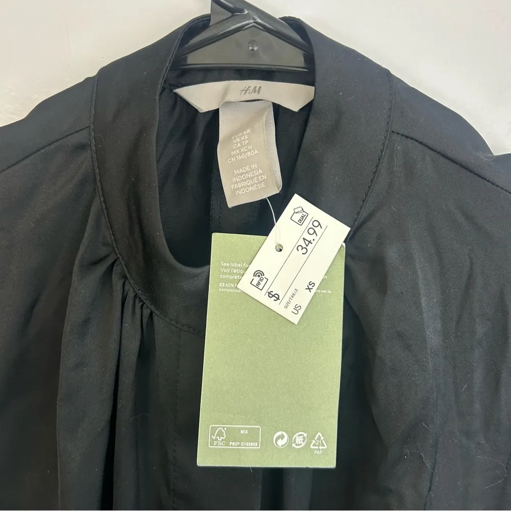 NWT H&M Black High Neck Hidden Button Short Sleeve Satin Maxi Shift Dress Sz XS - Image 3