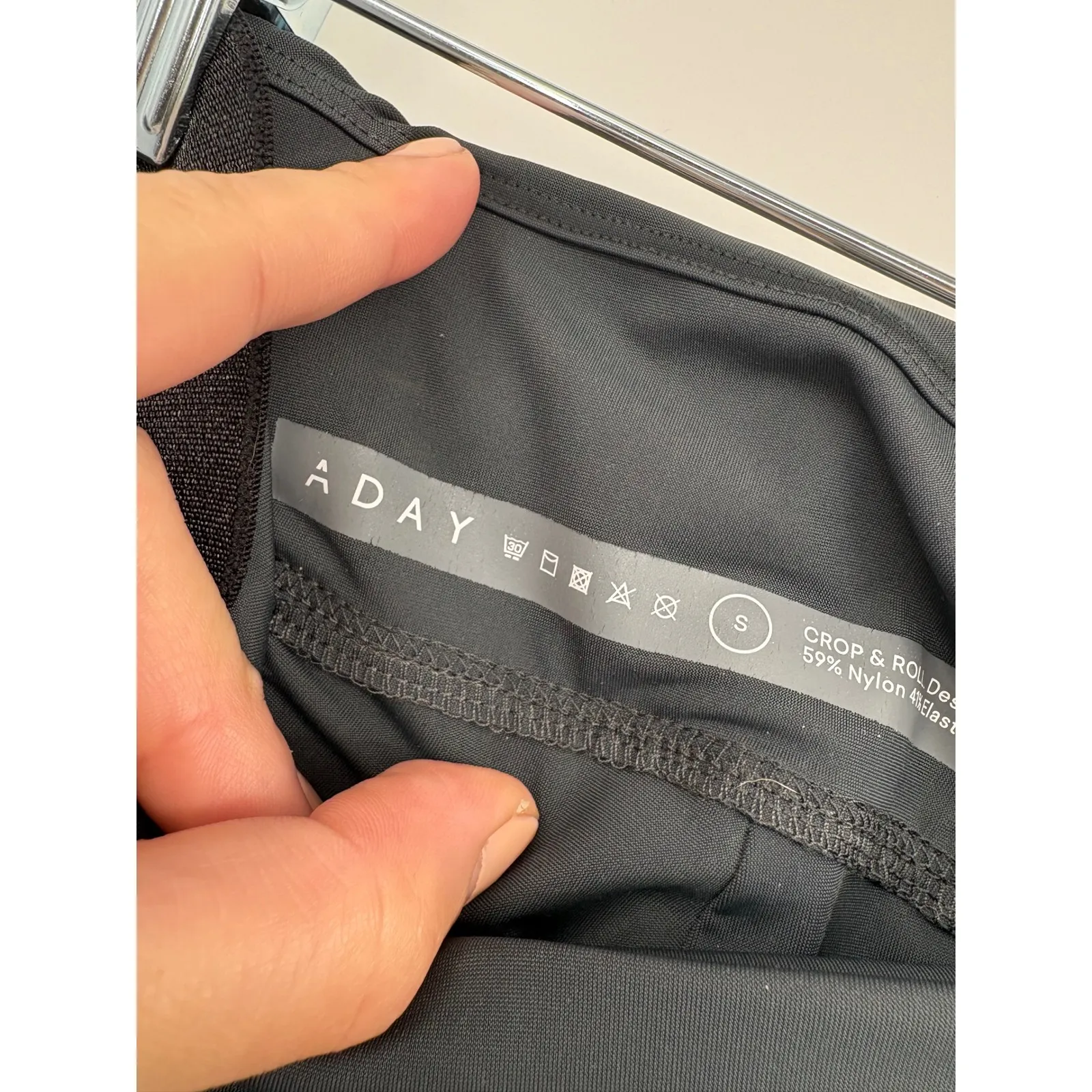 ADAY Black Crop & Roll Design Leggings Athletic Pants Size S - Image 3