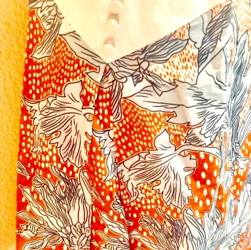 Like new  Tabitha Dress Sz 2. - Image 3