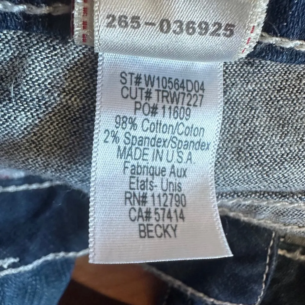 True Religion Becky Bootcut Jeans Size 32 Dark Wash Made in USA - Image 10