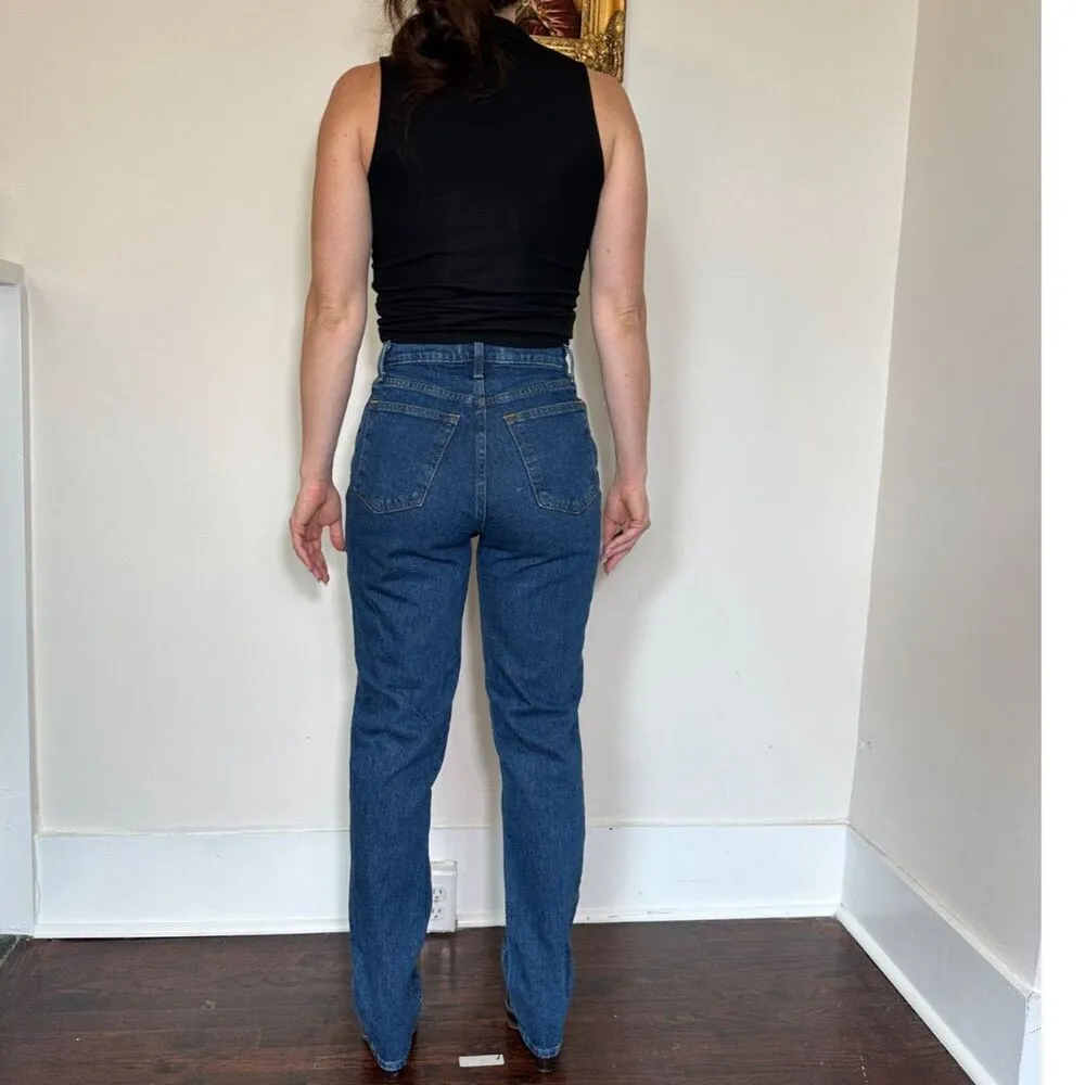 Abercrombie and Fitch The 90's Straight Ultra High Rise Jean Size 4L - Image 3