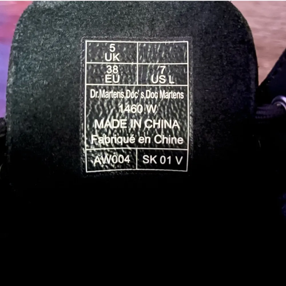 Dr. Martens 1460 Smooth Leather Lace Up Boots - Image 6