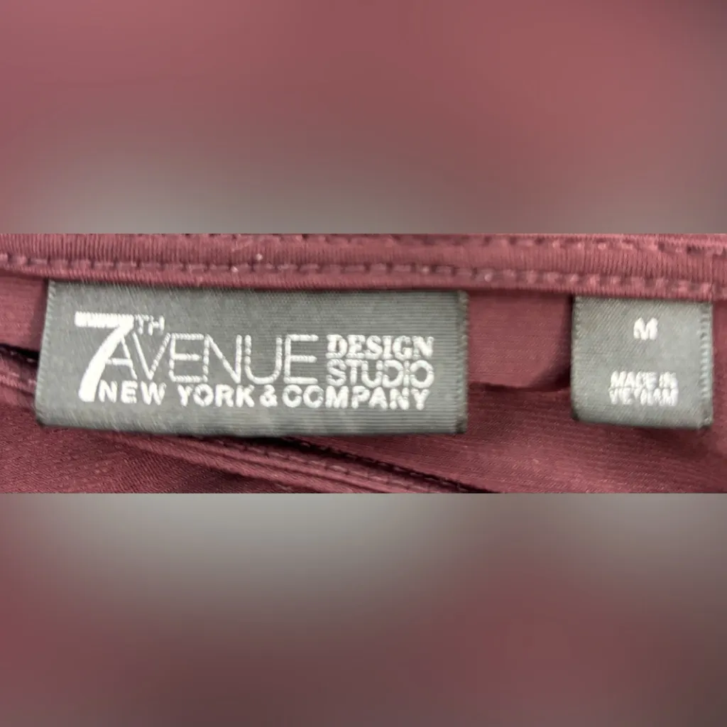 7th Avenue M Stylish Maroon Short Sleeve Top with Grommet Accents Red Size M - Image 7